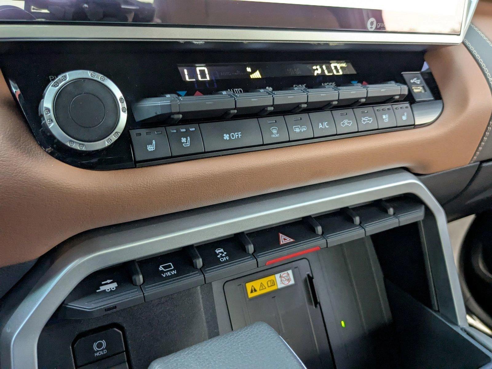 2024 Toyota Tundra 4WD Vehicle Photo in St. Petersburg, FL 33713