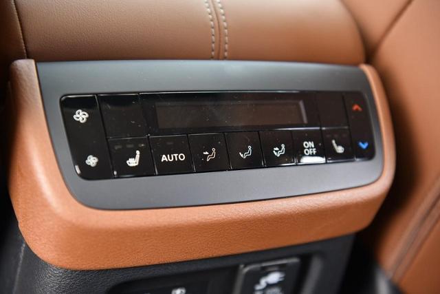 2025 Nissan Pathfinder Vehicle Photo in Ballwin, MO 63011