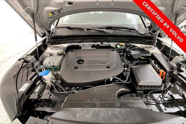 2025 Volvo XC40 Vehicle Photo in Grapevine, TX 76051