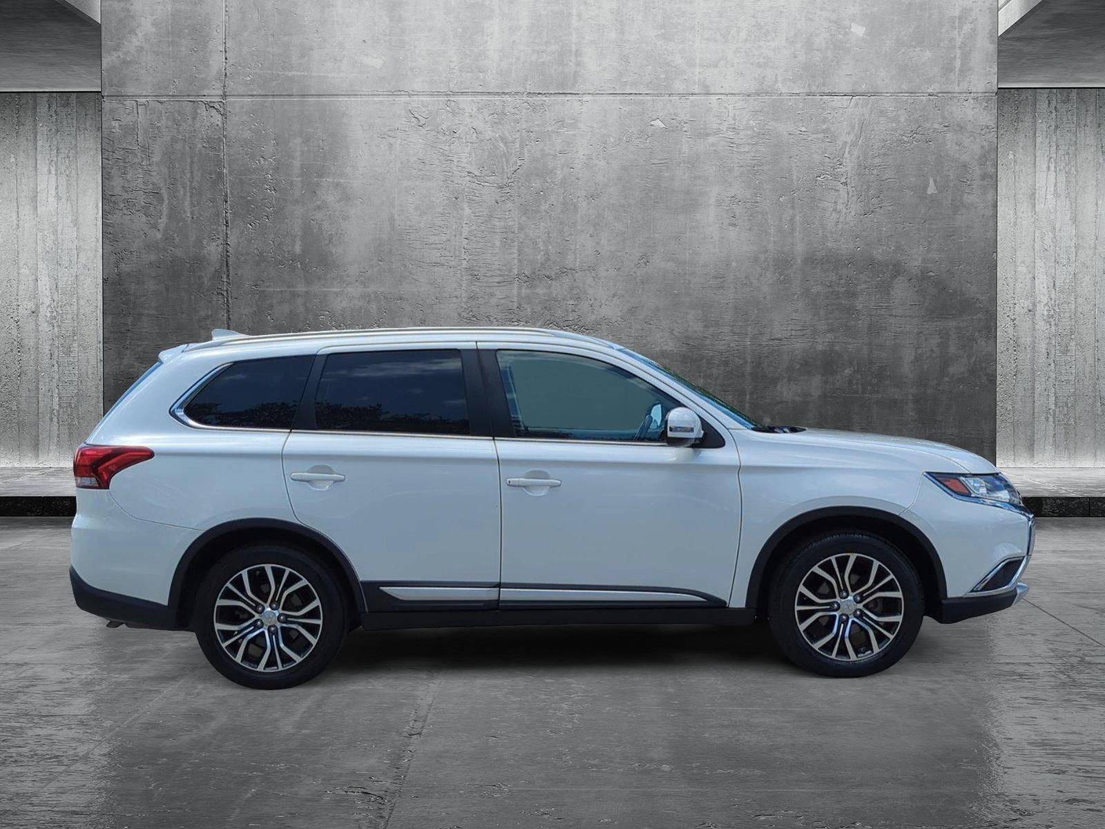2019 Mitsubishi Outlander Vehicle Photo in Margate, FL 33063