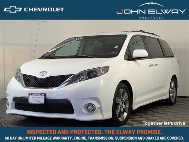 2013 Toyota Sienna Vehicle Photo in ENGLEWOOD, CO 80113-6708