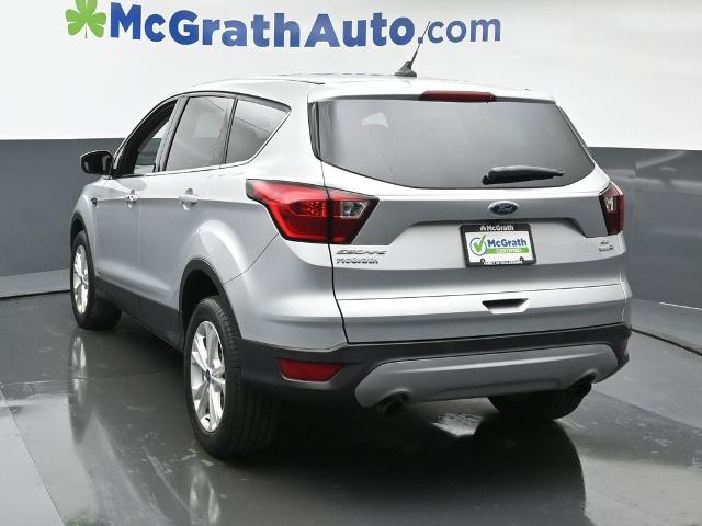 2019 Ford Escape Vehicle Photo in Cedar Rapids, IA 52402