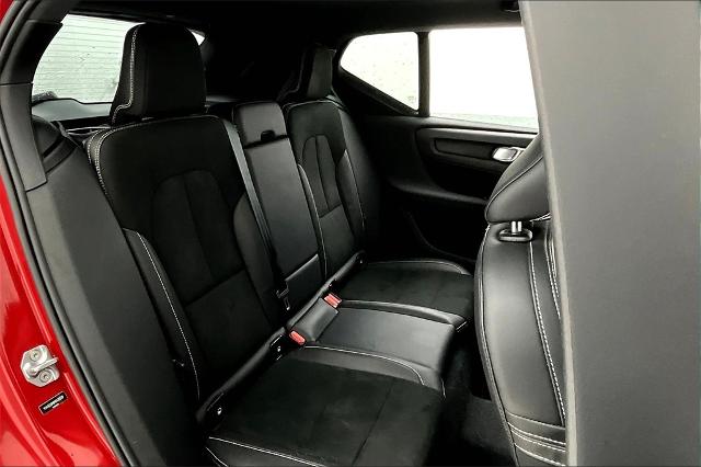 2021 Volvo XC40 Vehicle Photo in Grapevine, TX 76051
