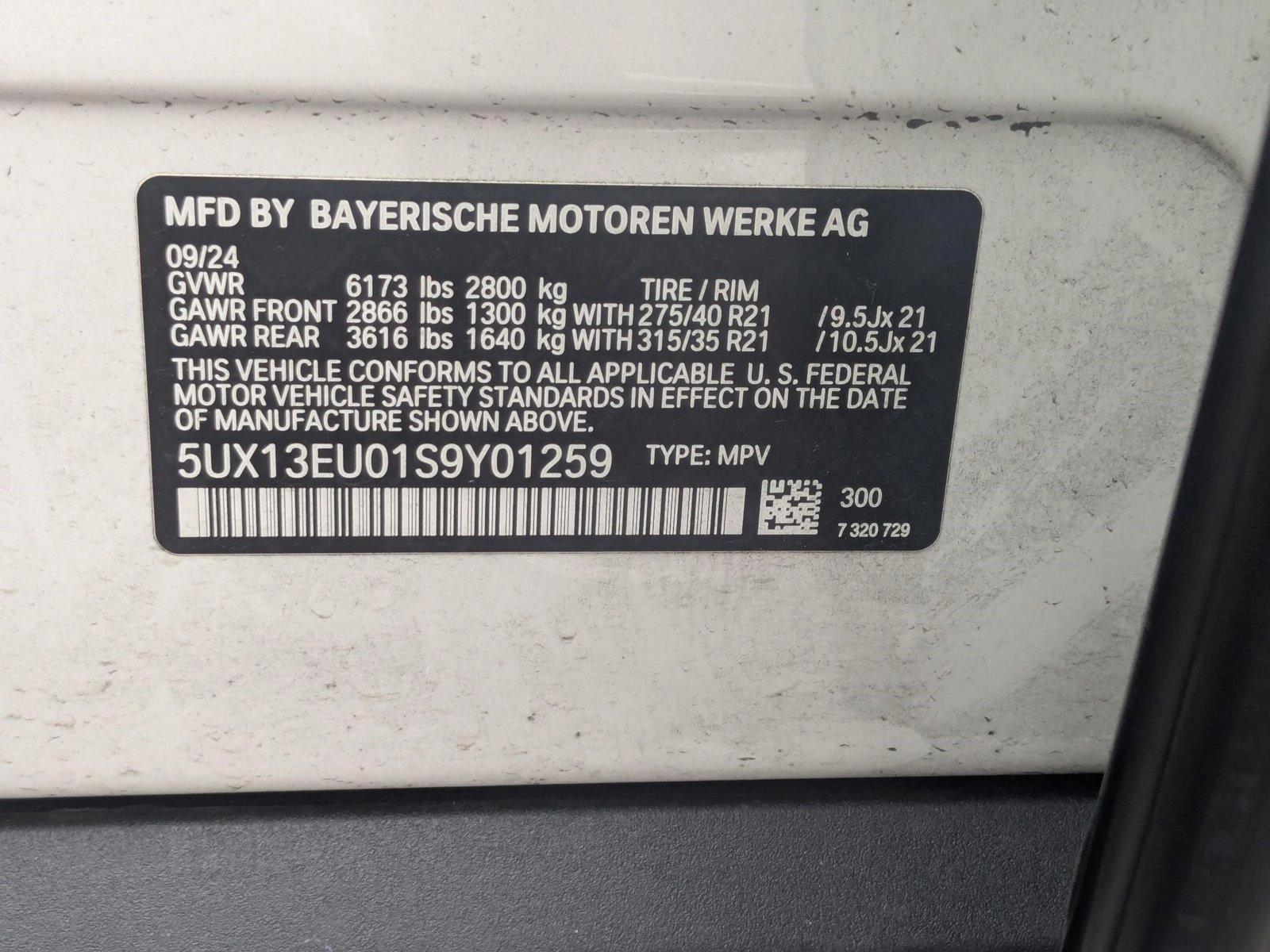 2025 BMW X5 sDrive40i Vehicle Photo in Valencia, CA 91355