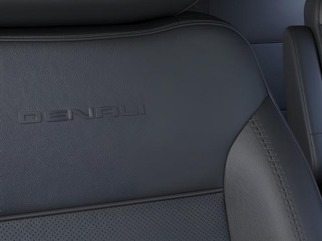 2025 GMC Yukon Vehicle Photo in GREEN BAY, WI 54303-3330