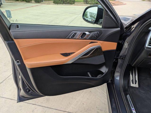 2022 BMW X6 xDrive40i Vehicle Photo in SELMA, TX 78154-1459