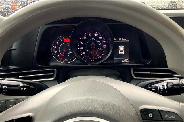 2021 Hyundai Elantra Vehicle Photo in TOPEKA, KS 66609-0000