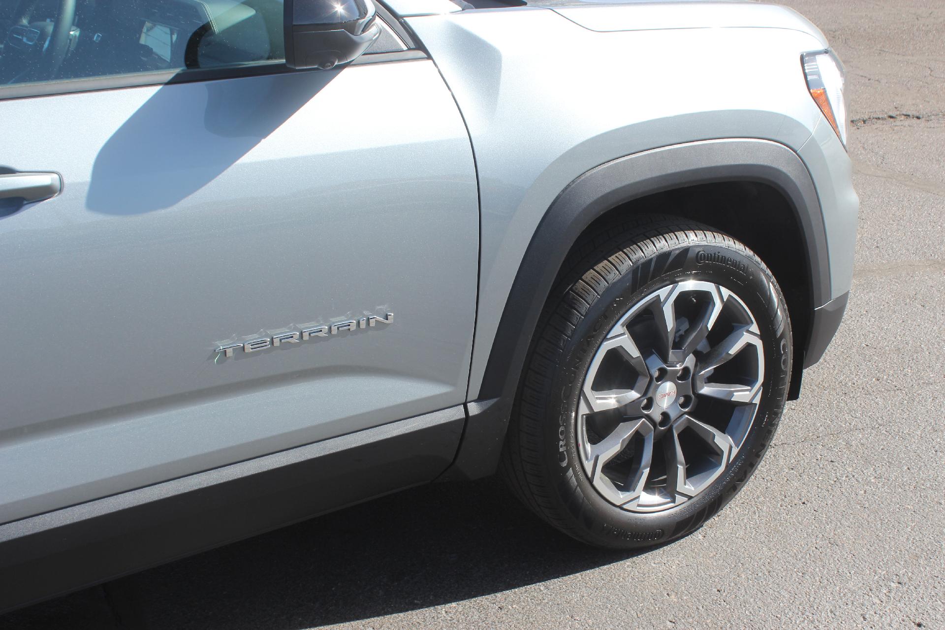 2026 GMC Terrain Vehicle Photo in AURORA, CO 80012-4011