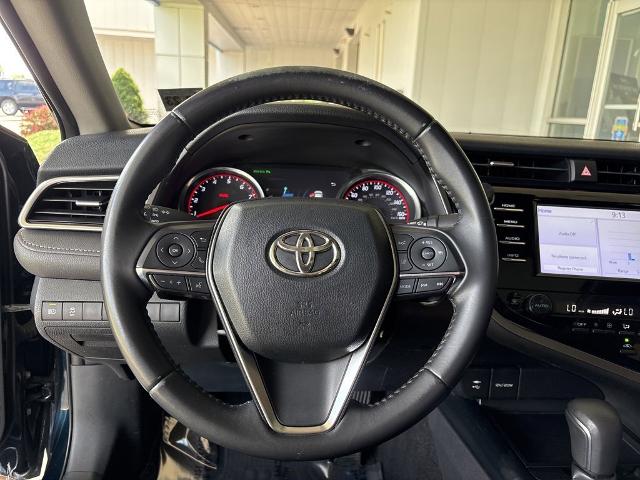 2018 Toyota Camry Vehicle Photo in MANHATTAN, KS 66502-5036