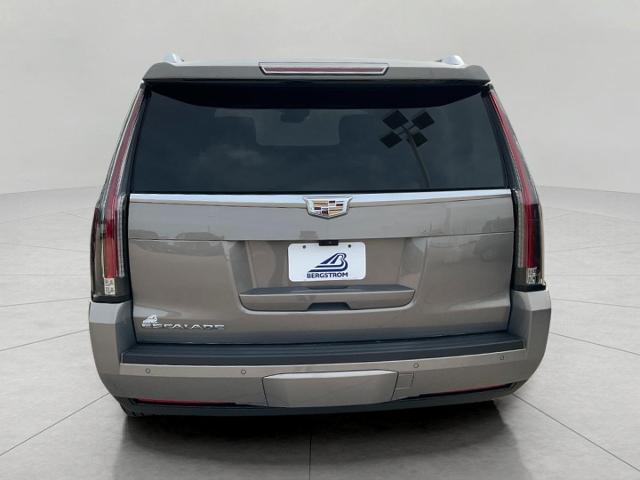 2018 Cadillac Escalade Vehicle Photo in Kaukauna, WI 54130