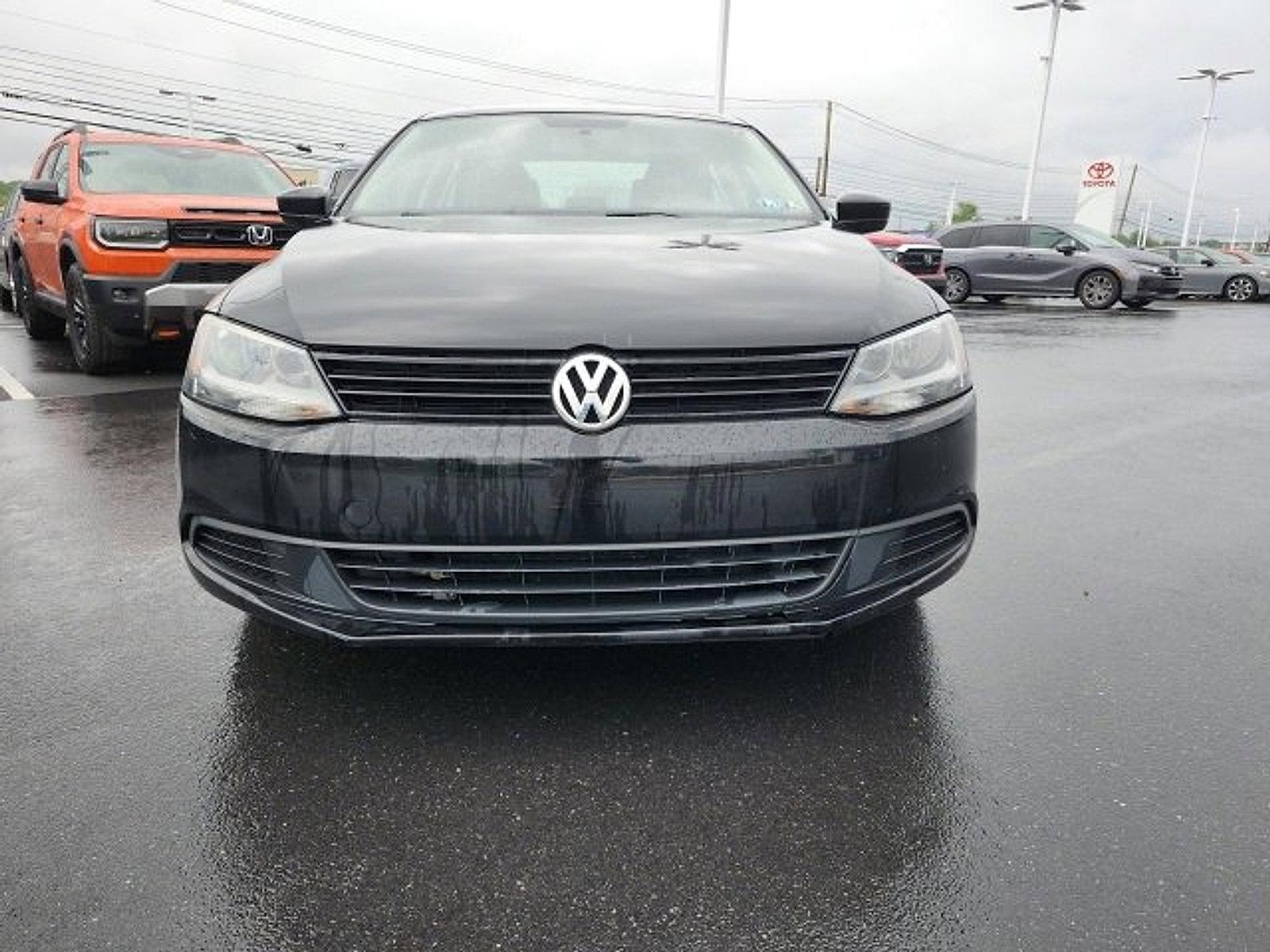 2014 Volkswagen Jetta Sedan Vehicle Photo in Harrisburg, PA 17111