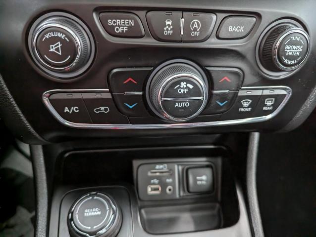 2017 Jeep Cherokee Vehicle Photo in Oshkosh, WI 54901
