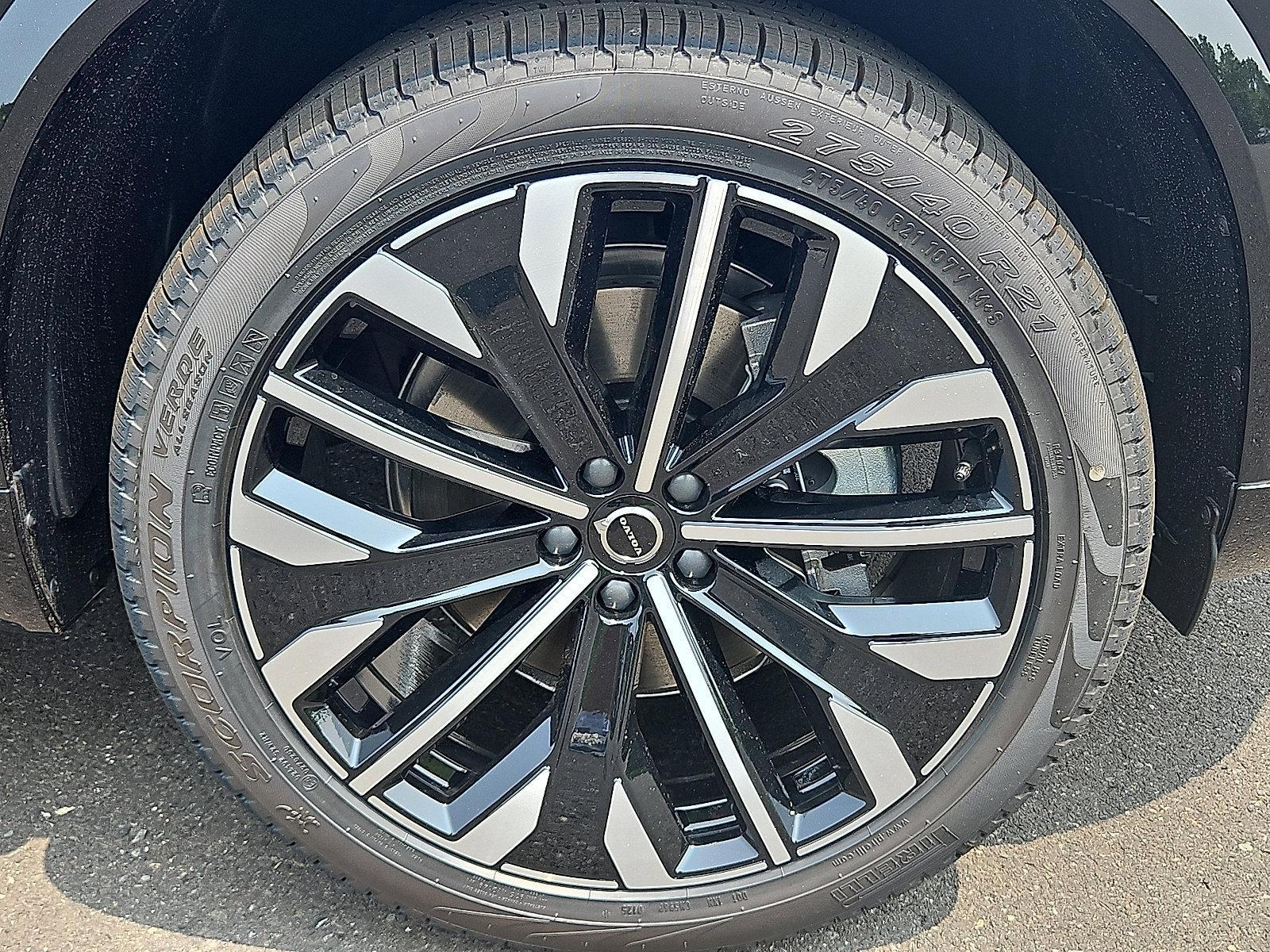 2025 Volvo XC90 Vehicle Photo in Trevose, PA 19053