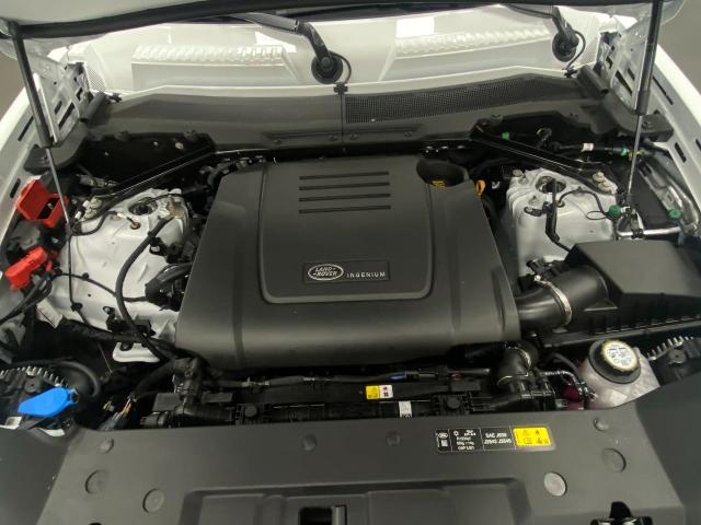 2025 Defender Vehicle Photo in Appleton, WI 54913