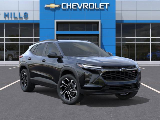 2025 Chevrolet Trax Vehicle Photo in Roslyn, NY 11576
