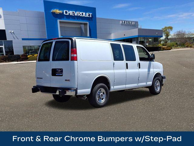 2023 GMC Savana Cargo 2500 Vehicle Photo in DANBURY, CT 06810-5034
