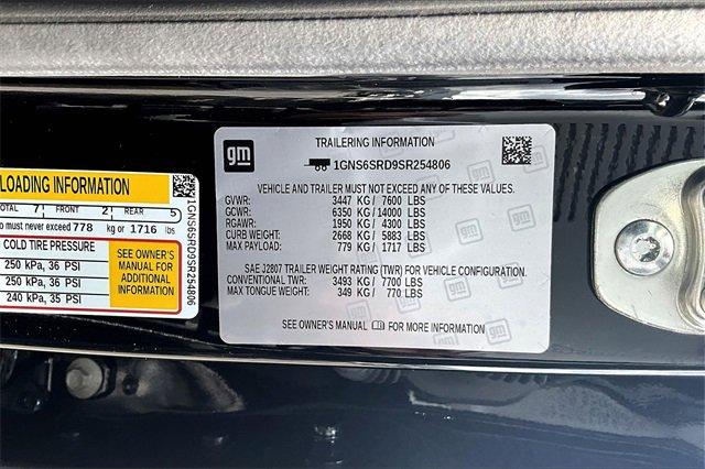 2025 Chevrolet Tahoe Vehicle Photo in TOPEKA, KS 66609-0000