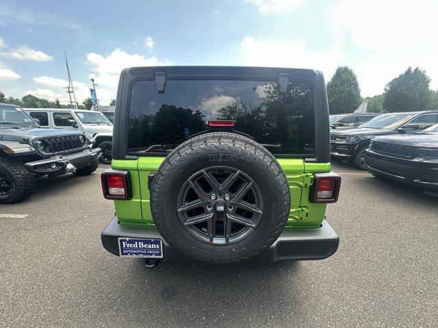 2025 Jeep Wrangler Vehicle Photo in Doylsetown, PA 18901