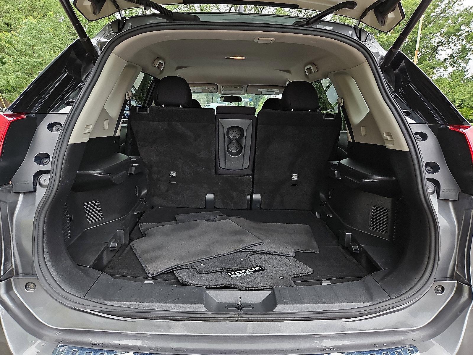 2018 Nissan Rogue Vehicle Photo in Jenkintown, PA 19046