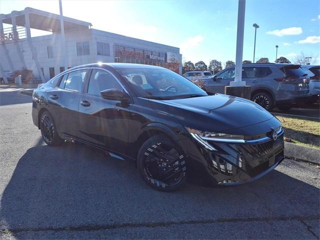 2026 Nissan Sentra SR FWD