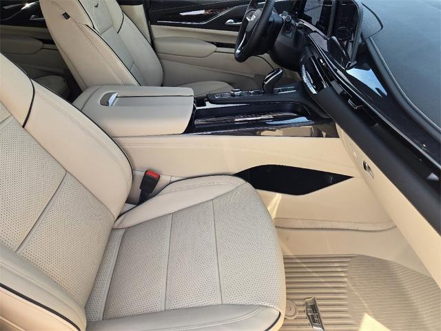 2024 Cadillac Escalade Vehicle Photo in Oklahoma City, OK 73114