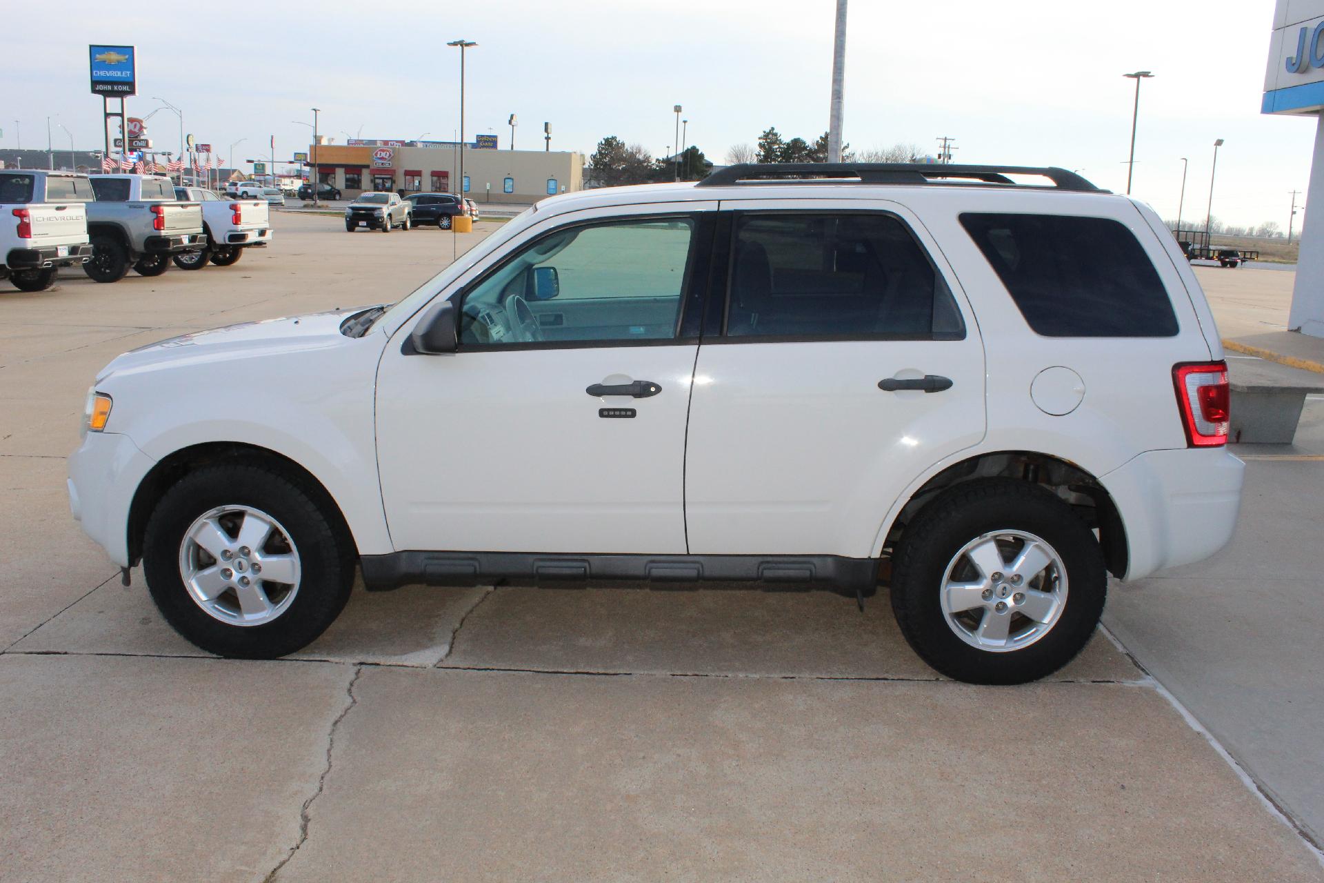 Used 2011 Ford Escape XLT with VIN 1FMCU0D70BKC10660 for sale in York, NE