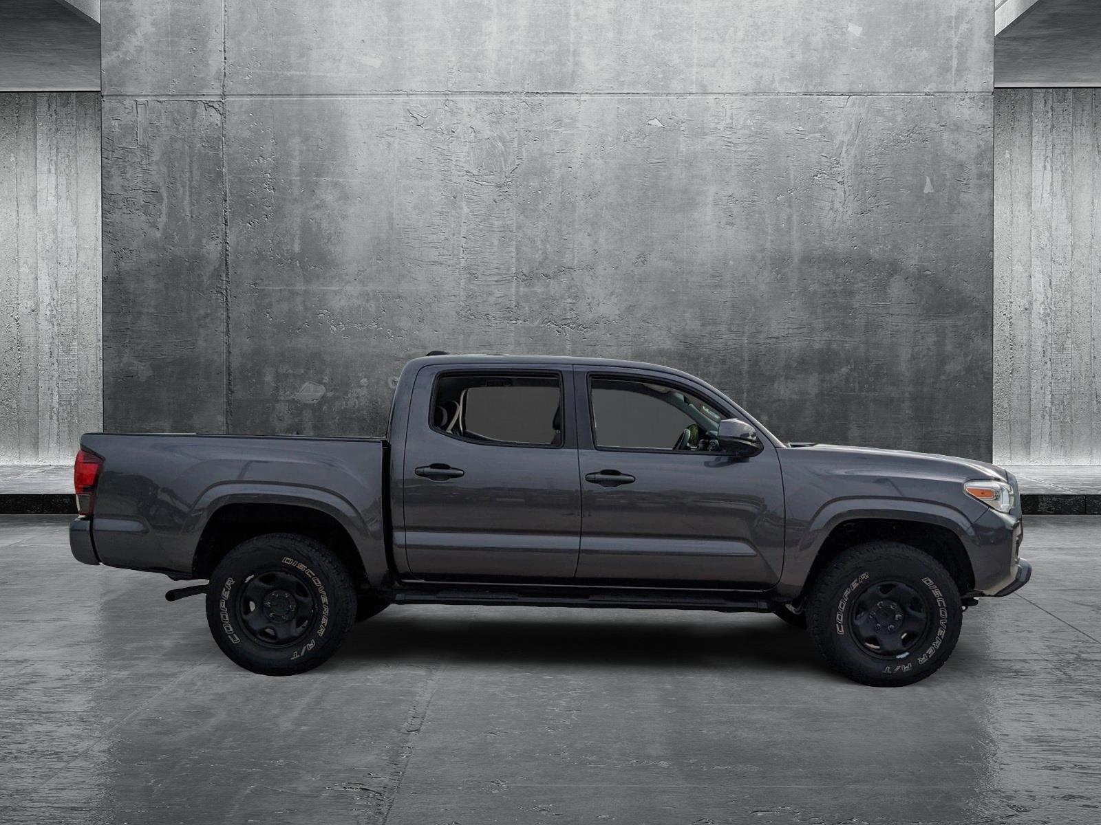 2019 Toyota Tacoma 2WD Vehicle Photo in Davie, FL 33331