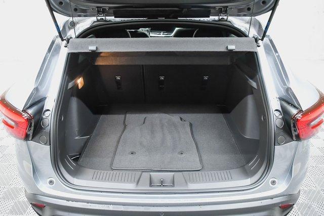 2025 Chevrolet Trax Vehicle Photo in EVERETT, WA 98203-5662