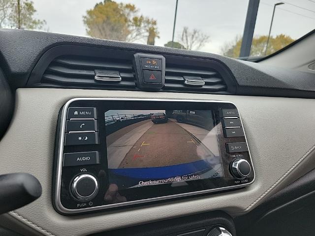 2021 Nissan Versa Sedan SV photo 30