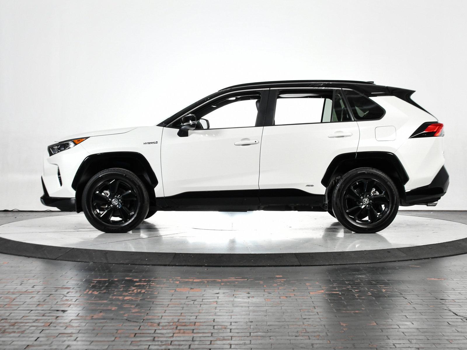 2019 Toyota RAV4 Vehicle Photo in DALLAS, TX 75235