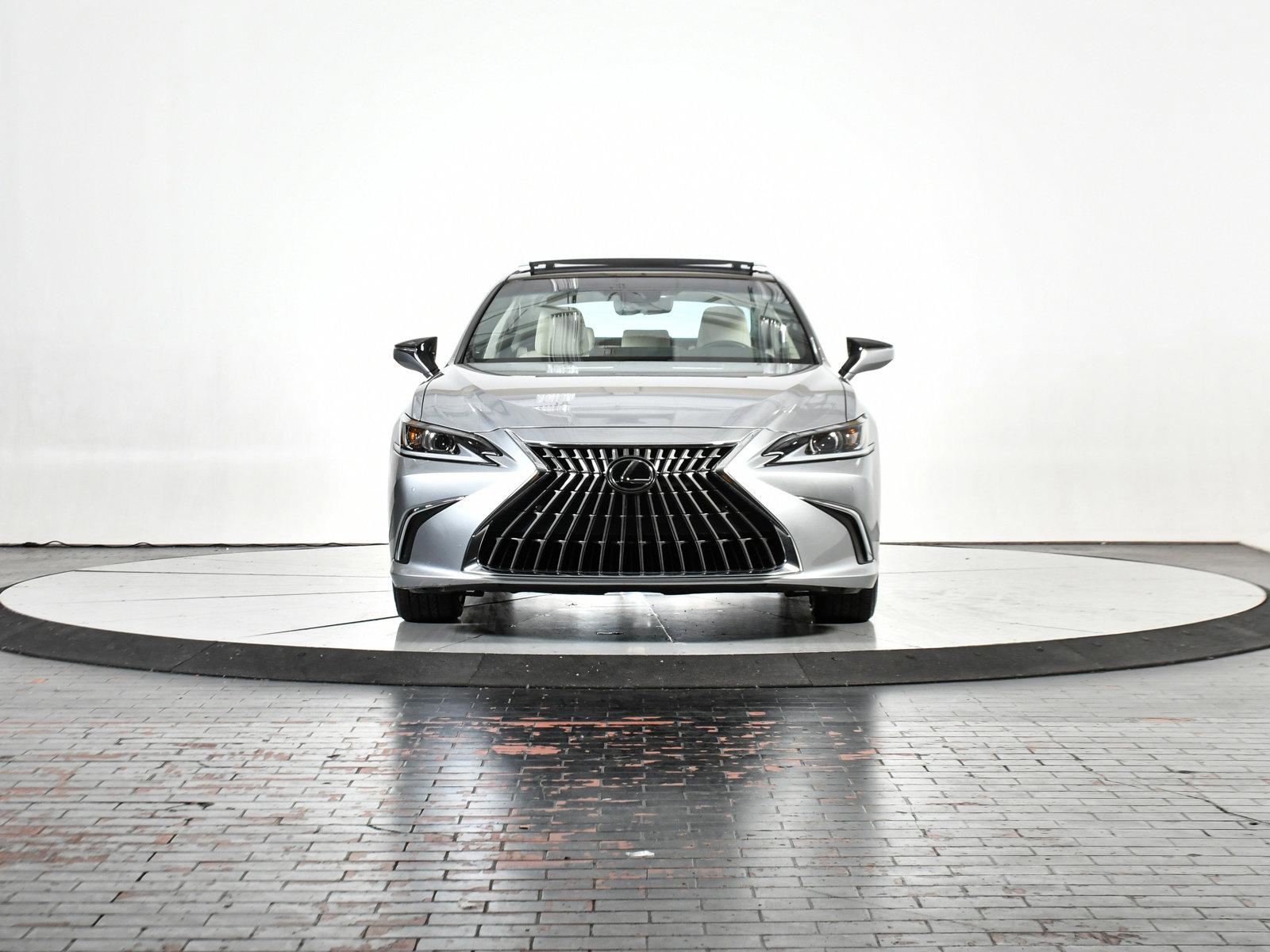 2022 Lexus ES 350 Vehicle Photo in DALLAS, TX 75235