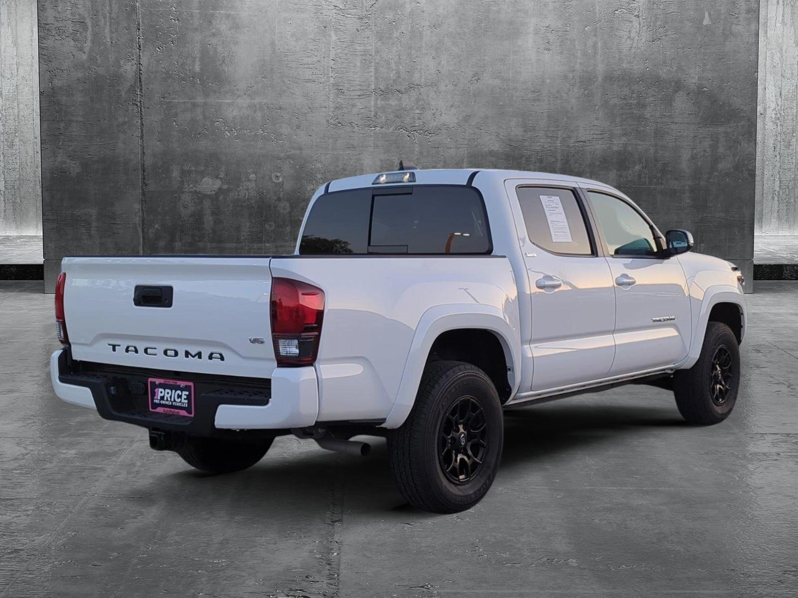 2022 Toyota Tacoma 2WD Vehicle Photo in Ft. Myers, FL 33907