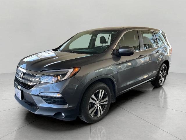 2017 Honda Pilot Vehicle Photo in Oshkosh, WI 54904