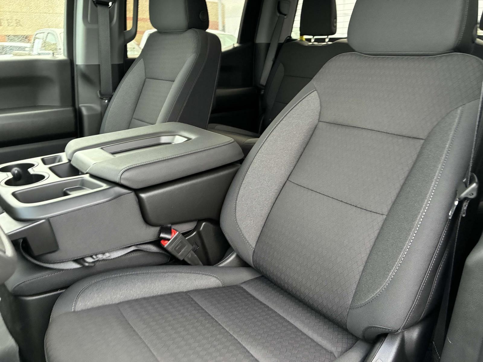 2025 Chevrolet Silverado 1500 Vehicle Photo in LOS ANGELES, CA 90007-3794