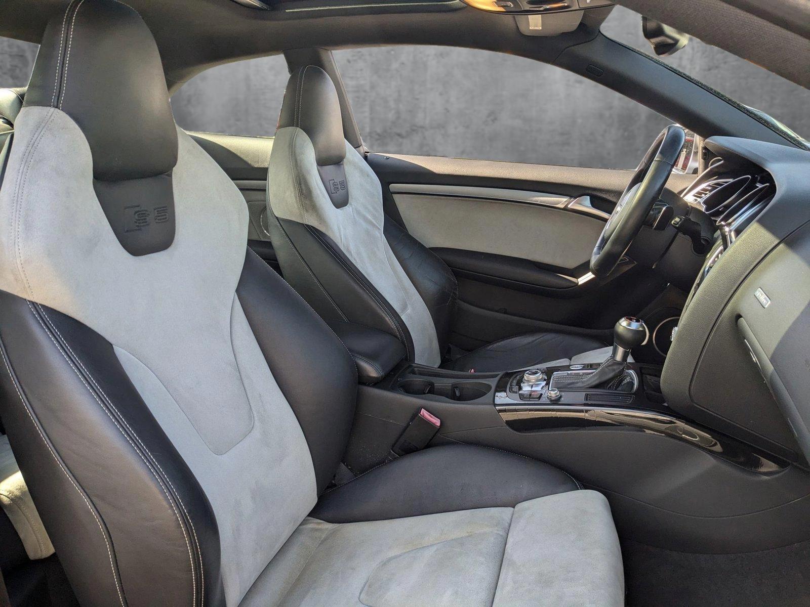 2013 Audi S5 Vehicle Photo in Towson, MD 21204