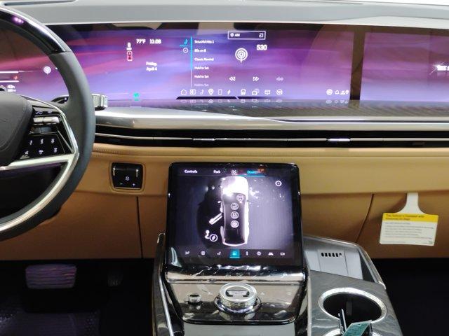 2025 Cadillac ESCALADE IQ Vehicle Photo in PINEVILLE, NC 28134-8495