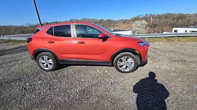 2024 Buick Encore GX Vehicle Photo in Pleasant Hills, PA 15236