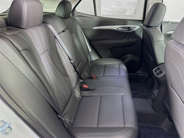 2025 Buick Envision Vehicle Photo in PUYALLUP, WA 98371-4149
