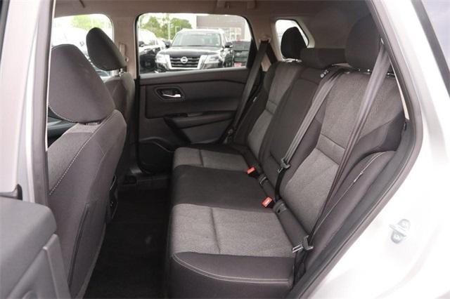2024 Nissan Rogue Vehicle Photo in Hazelwood, MO 63042
