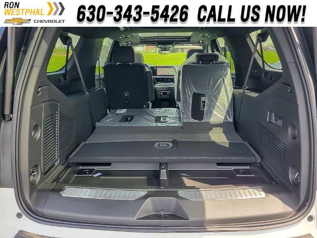 2025 Chevrolet Suburban Vehicle Photo in AURORA, IL 60503-9326