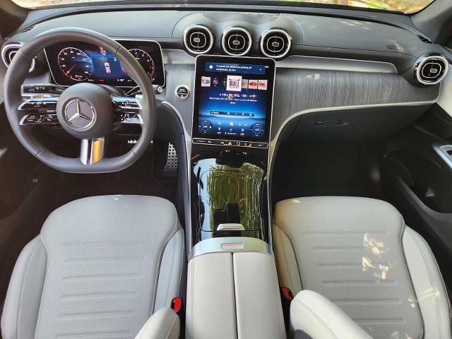 2025 Mercedes-Benz GLC Vehicle Photo in HOUSTON, TX 77079