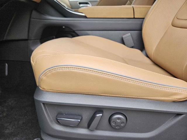 2025 INFINITI QX80 Vehicle Photo in Fort Worth, TX 76132