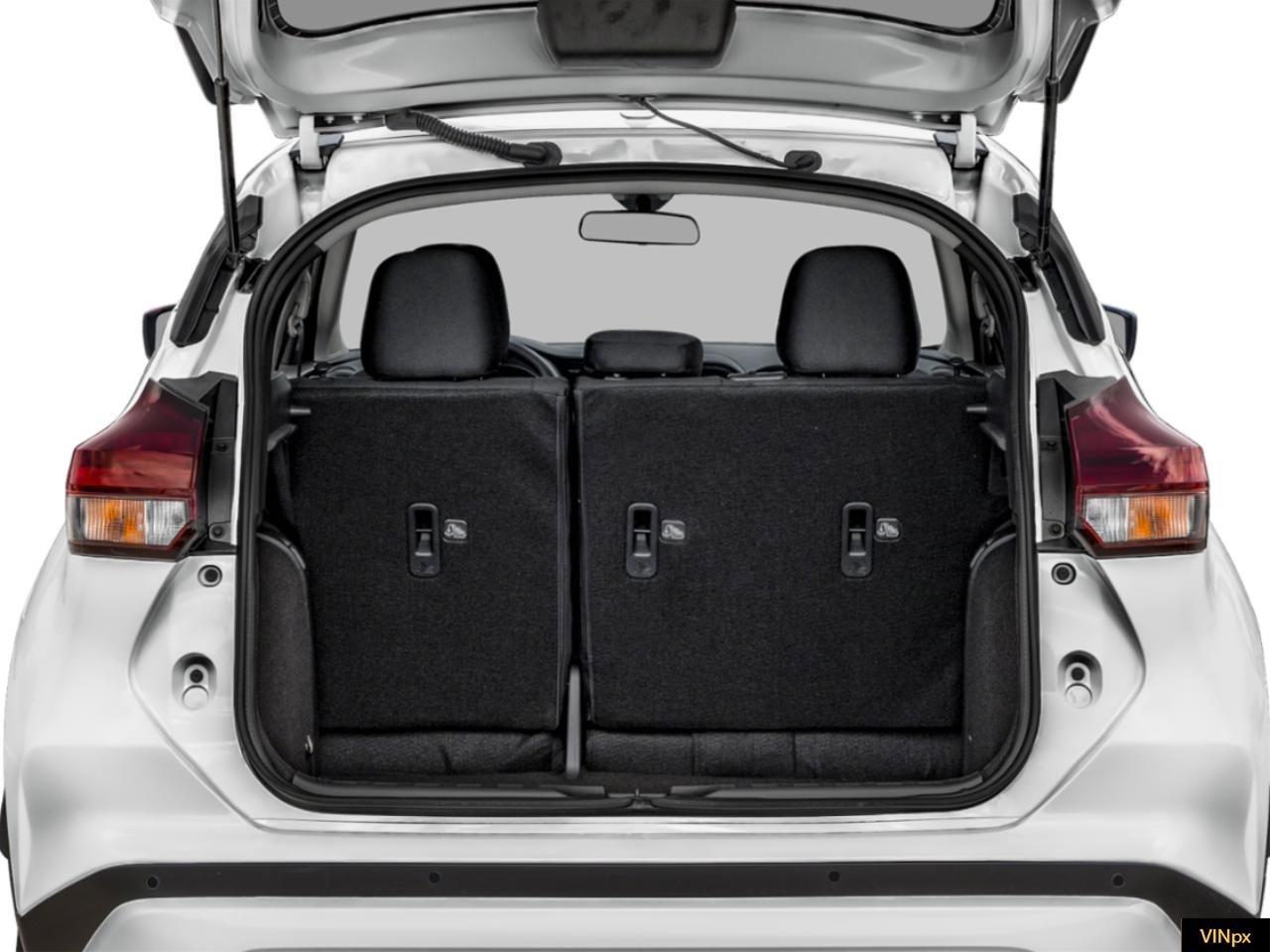 2025 Nissan Kicks Play Vehicle Photo in Albuquerque, NM 87110