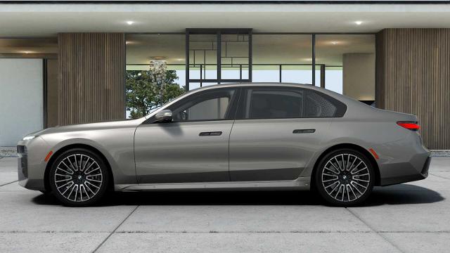 2025 BMW 760i xDrive Vehicle Photo in GRAPEVINE, TX 76051