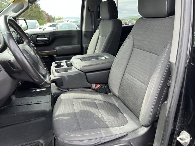2021 Chevrolet Silverado 1500 Vehicle Photo in TULLY, NY 13159-3159