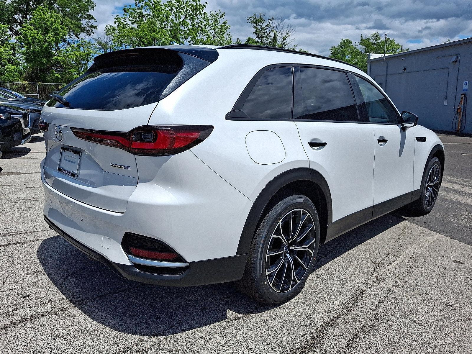 2025 Mazda CX-70 PHEV Vehicle Photo in Trevose, PA 19053
