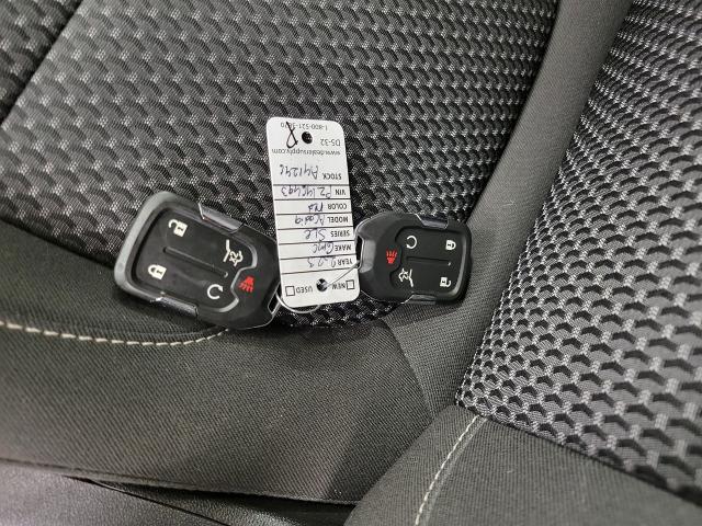 2023 GMC Acadia Vehicle Photo in NEENAH, WI 54956-2243