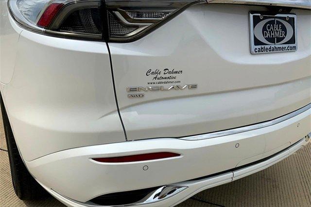 2024 Buick Enclave Vehicle Photo in TOPEKA, KS 66609-0000
