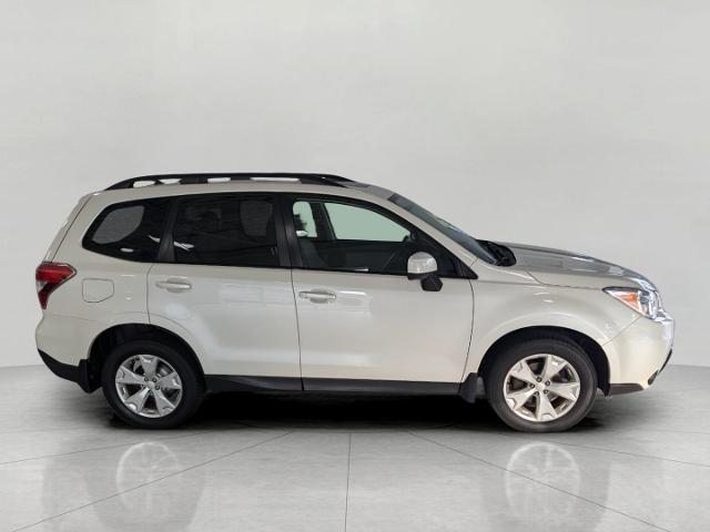 2015 Subaru Forester Vehicle Photo in Oshkosh, WI 54904