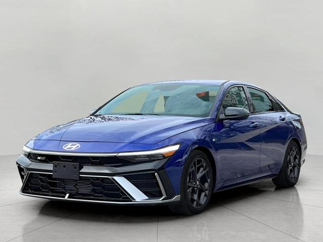 2025 Hyundai ELANTRA Vehicle Photo in Green Bay, WI 54304